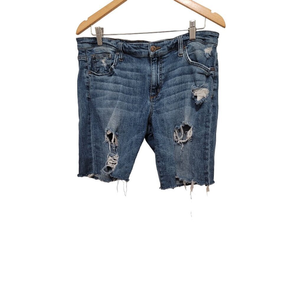 JOE'S WOMEN'S DISTRESSING DENIM BOYFRIEND SLIM CROP SHORT SIZE 31‎
